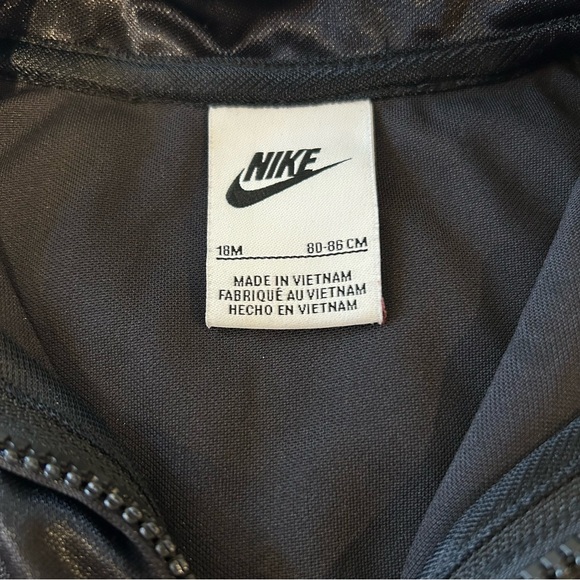 Bundle of 2 Nike Coordinating Outfits Girl’s Size 18 Mo Long Sleeve Shirt/Pants - Picture 10 of 16